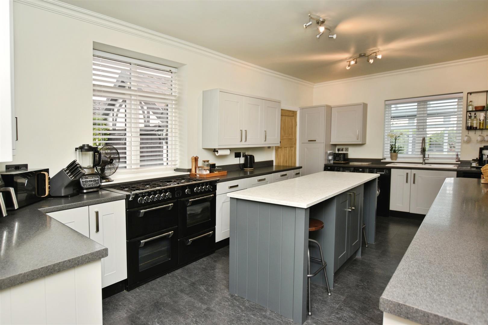 Main Road, Burstwick, Hull Image 12