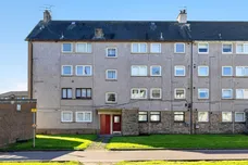 Sir Michael Place, Paisley