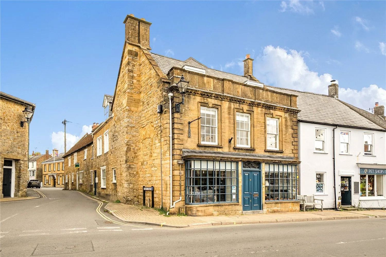 The Square, Beaminster, DT8 photo 11