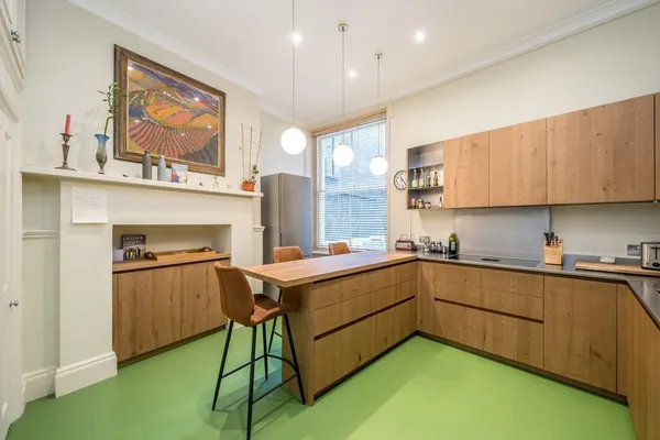 Ashley Gardens, London, SW1P photo 4