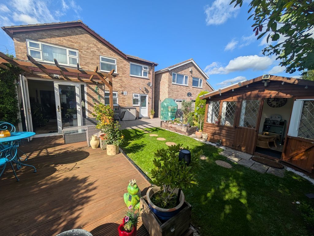 Burnham Rise, Nuneaton Image 17