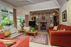Te Whare, Little London, Heathfield