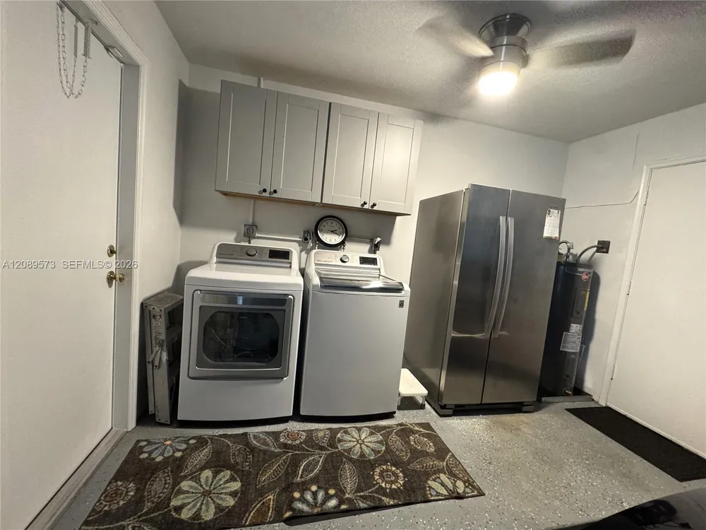 7190 E Tropical Way, Plantation, FL 33317