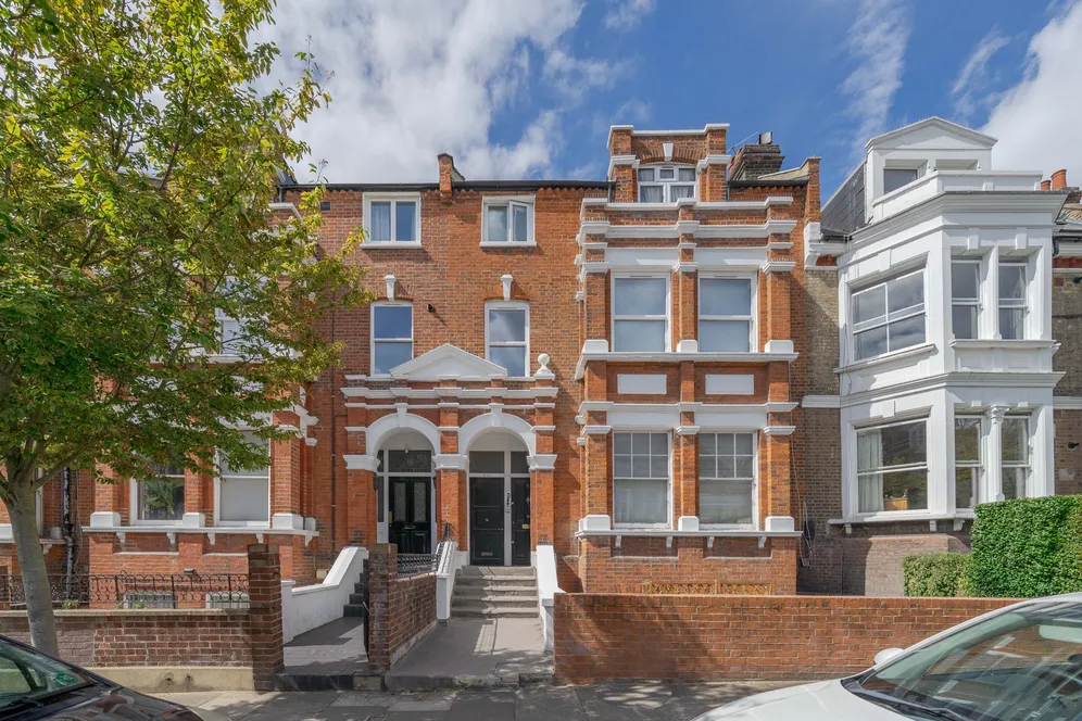 Hilltop Road, London, NW6 photo 3
