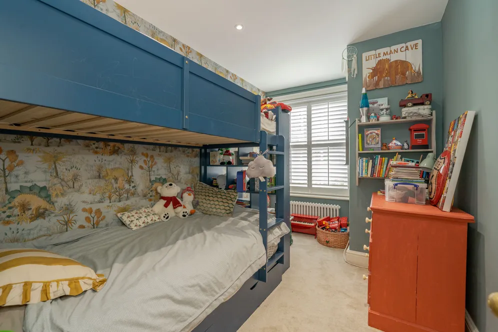 Hilltop Road, London, NW6 photo 8