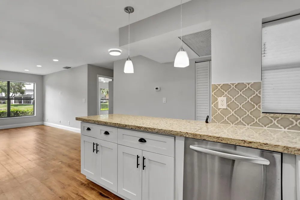 4771 NW 22nd St, Coconut Creek, FL 33063