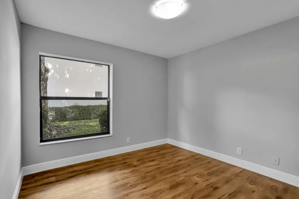 4771 NW 22nd St, Coconut Creek, FL 33063