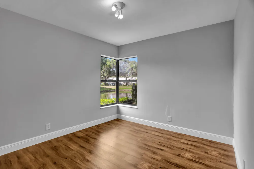 4771 NW 22nd St, Coconut Creek, FL 33063