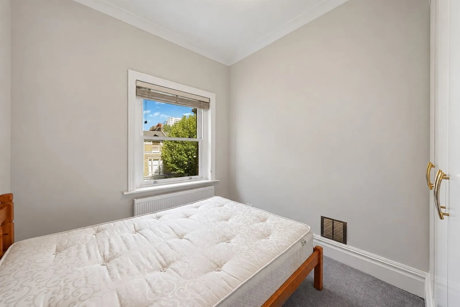 Brondesbury Villas, Kilburn, London, NW6