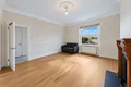 Brondesbury Villas, Kilburn, London, NW6 — photo 1