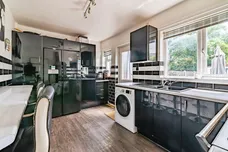 Minver Crescent, Nottingham