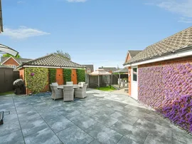 Civray Avenue, Downham Market thumb 3