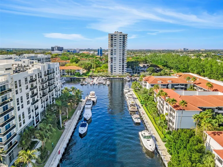 3200 Port Royale Dr N, Fort Lauderdale, FL 33308