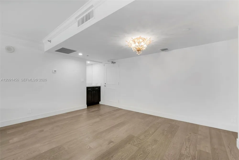 3200 Port Royale Dr N, Fort Lauderdale, FL 33308