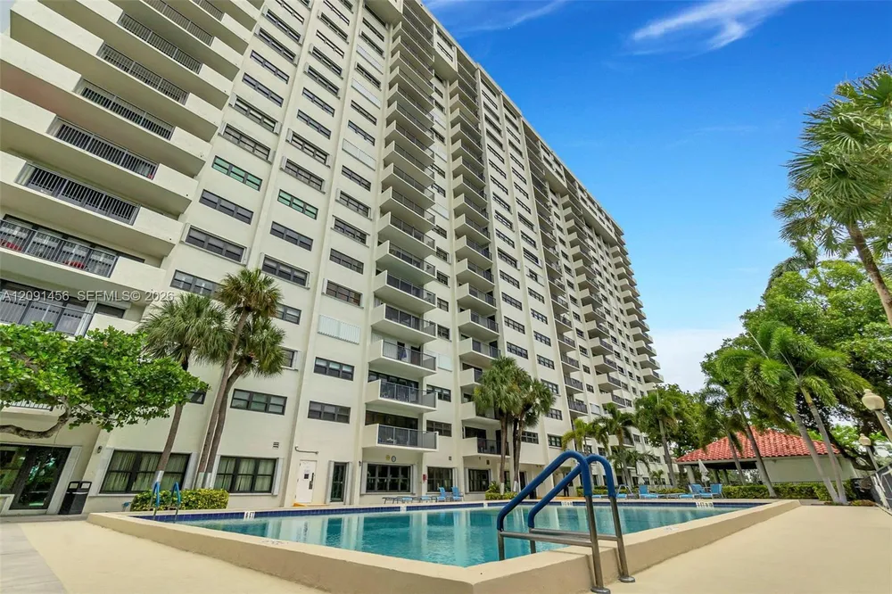 3200 Port Royale Dr N, Fort Lauderdale, FL 33308