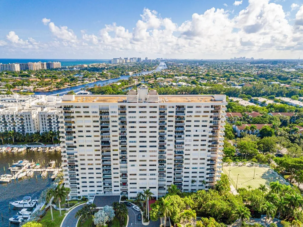 3200 Port Royale Dr N, Fort Lauderdale, FL 33308