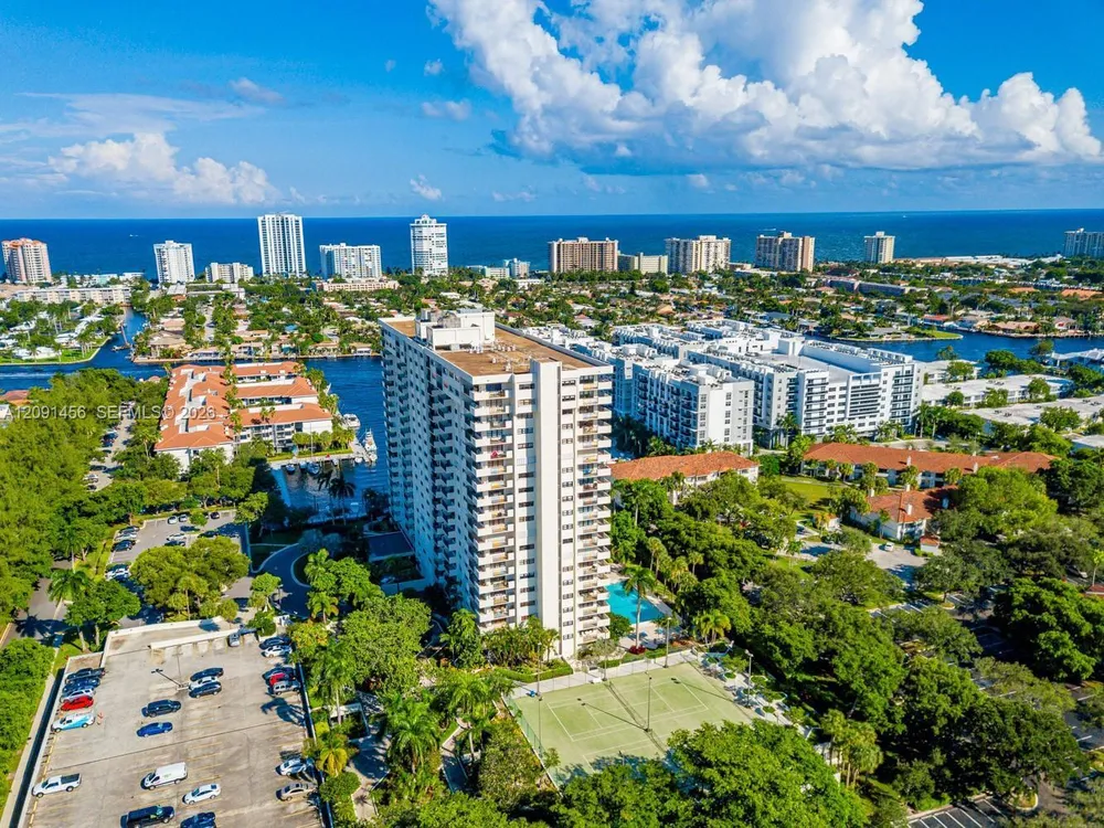 3200 Port Royale Dr N, Fort Lauderdale, FL 33308