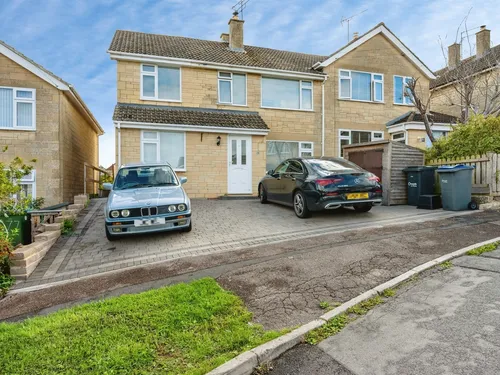 Tellcroft Close, Corshamphoto