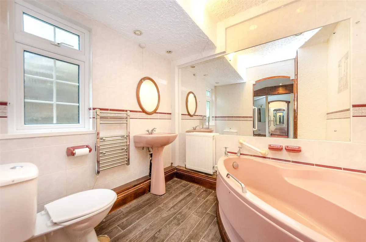 Pistyll, Pwllheli, Gwynedd, LL53