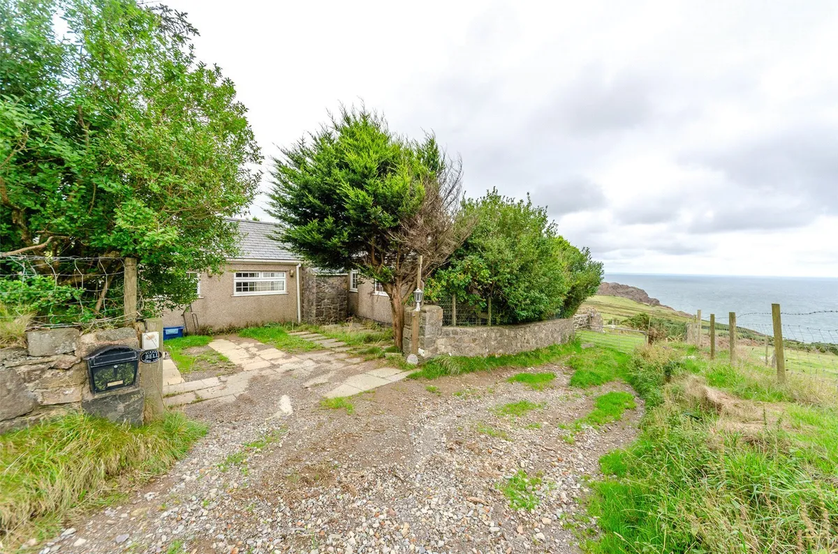 Pistyll, Pwllheli, Gwynedd, LL53