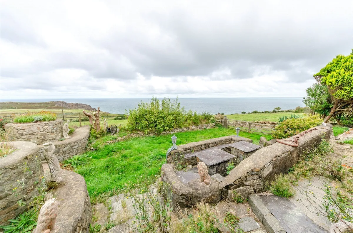 Pistyll, Pwllheli, Gwynedd, LL53
