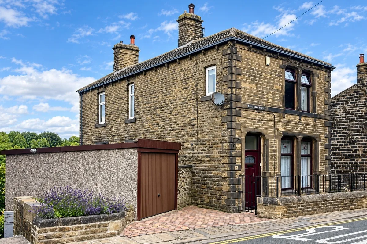 Hebden Road, Haworth, Keighley