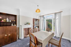 Elsrick Avenue, Morden