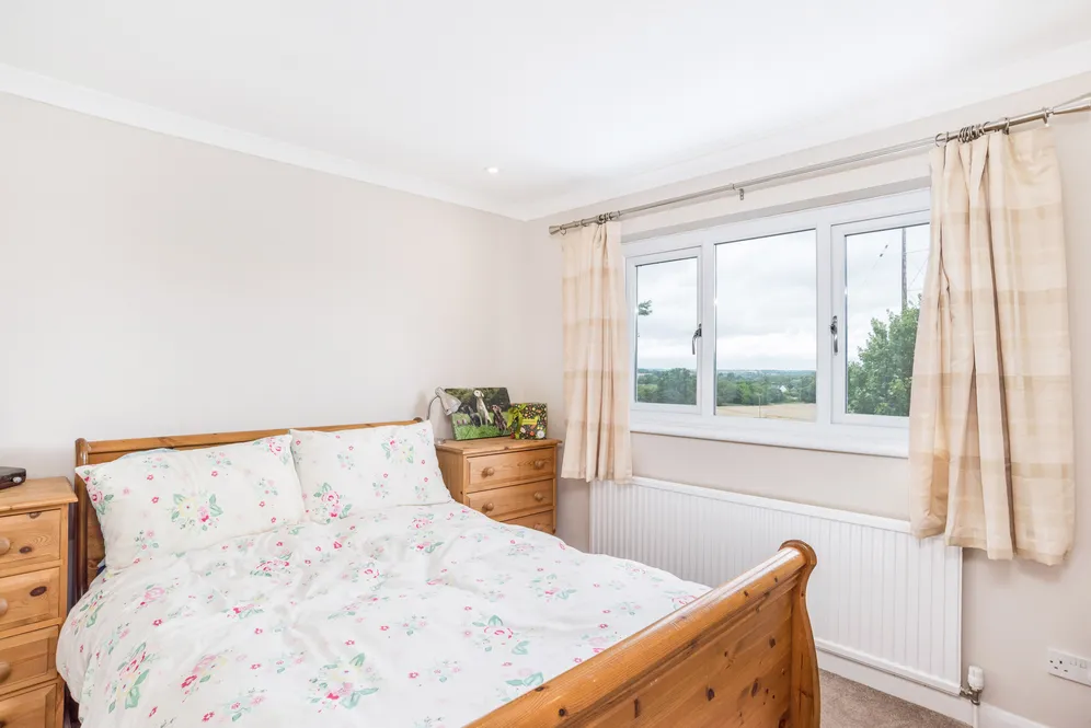 Heddington, Calne, SN11 photo 5