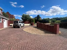Heddington, Calne, SN11 photo 2