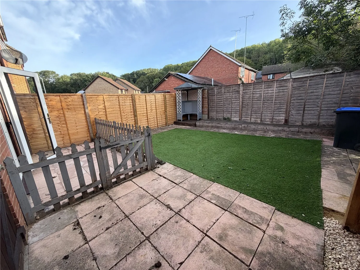 Hunsbury Green, West Hunsbury, NN4 photo 9