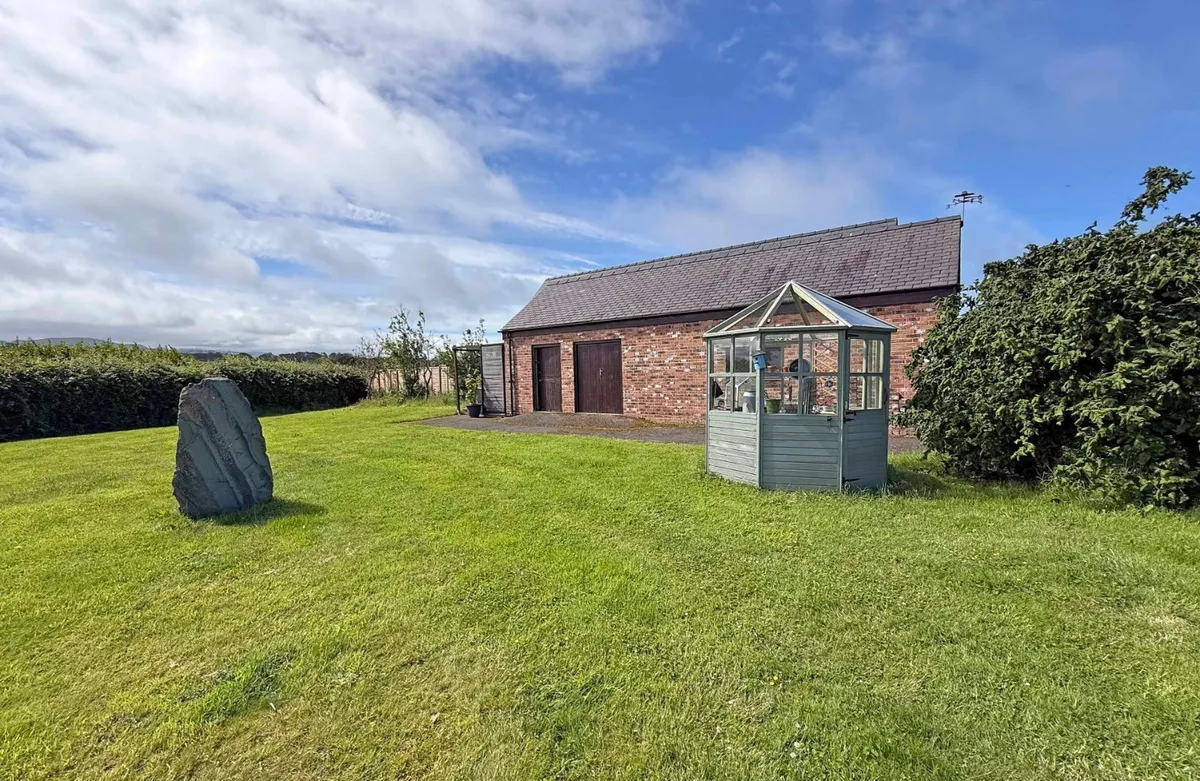 Caeathro, Caernarfon, Gwynedd, LL55