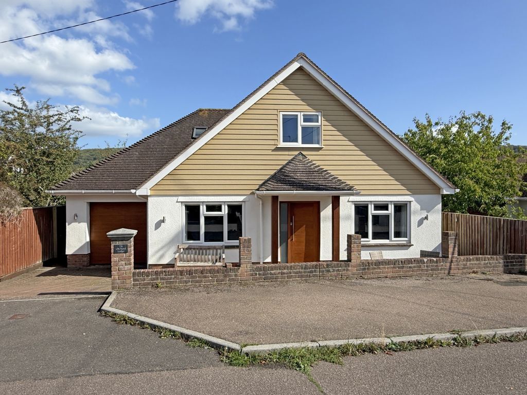 Yarde Close, Sidmouth Image 24