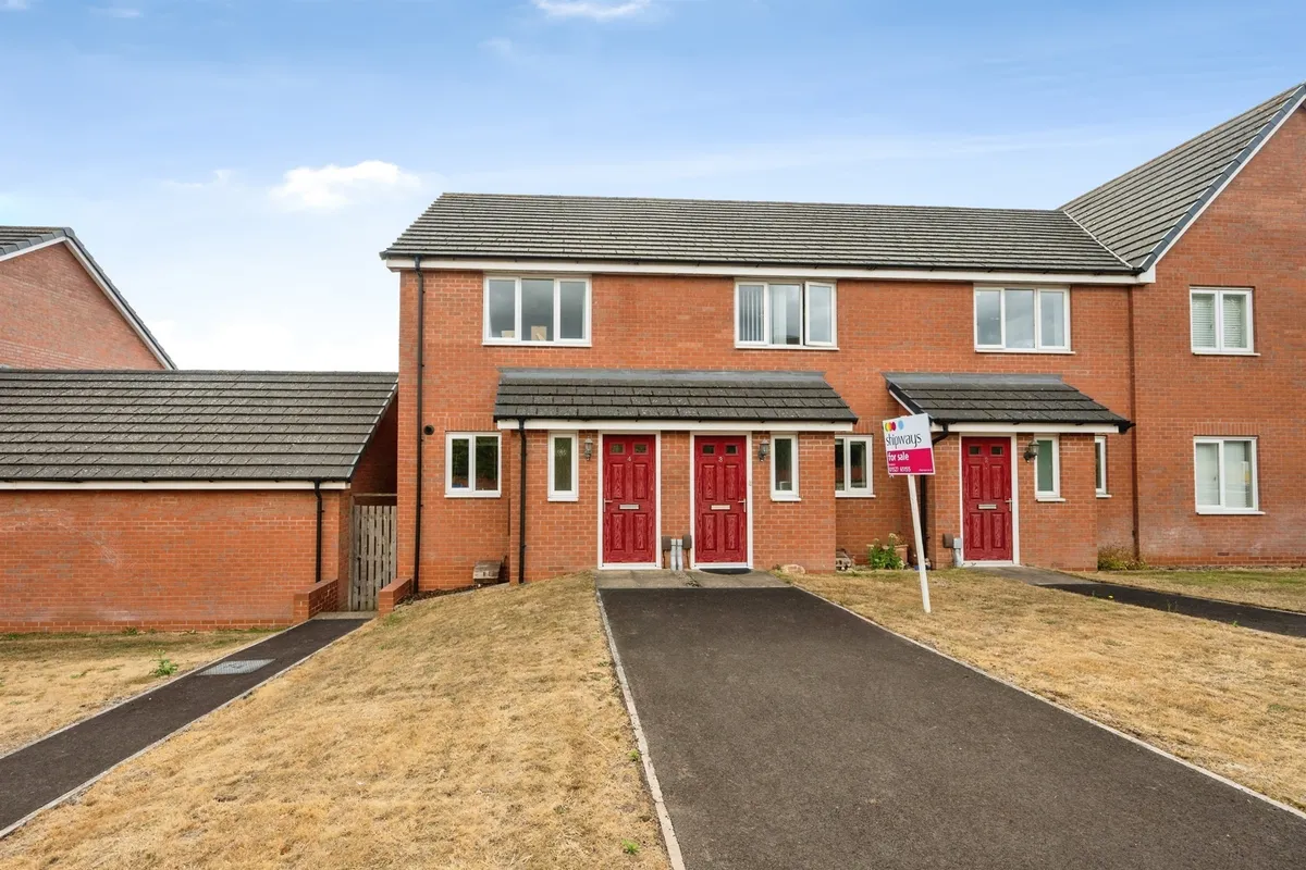 Almondsbury Close, Redditch