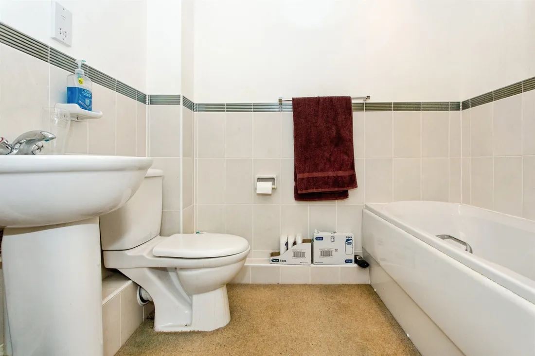 Property photo 8