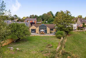 Main property image