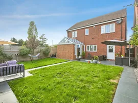Wattle Close, Sileby, LOUGHBOROUGH thumb 2