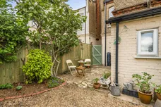 Kimberley Gardens, Enfield