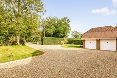 Telegraph Lane, Four Marks, GU34 photo 25