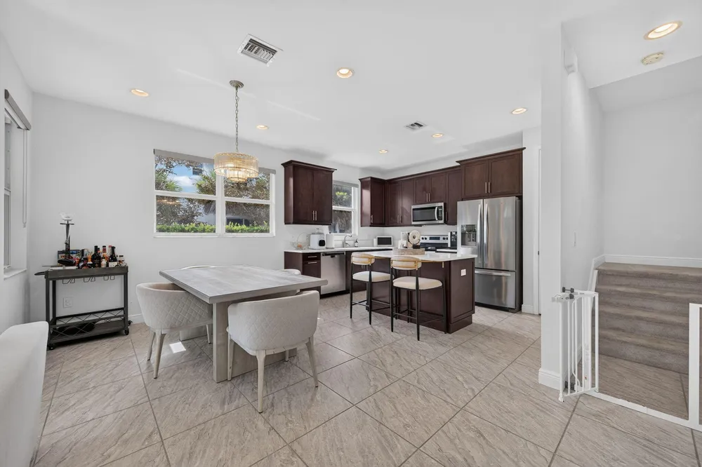 6994 Pines Circle, Coconut Creek, FL 33073