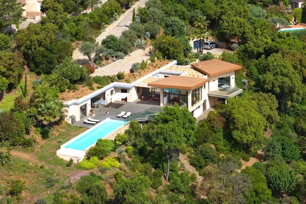 View image gallery of La Croix-Valmer, 83420, France