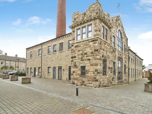 Dyehouse Walk, Yeadon, Leedsphoto