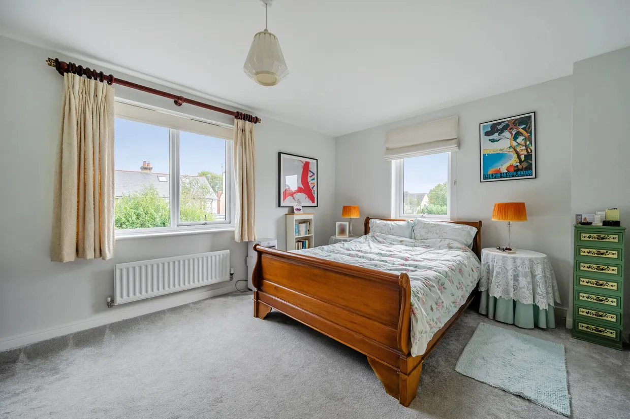 Ridgway Road, Farnham, GU9 photo 5