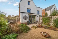 Ridgway Road, Farnham, GU9 photo 8