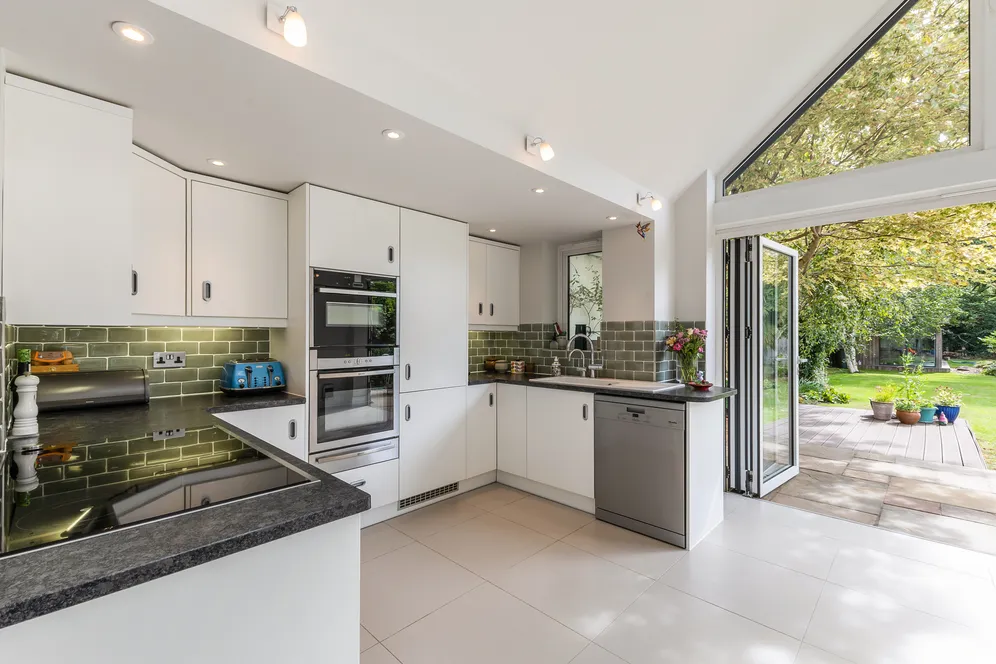 Baring Road, BEACONSFIELD, HP9 photo 10