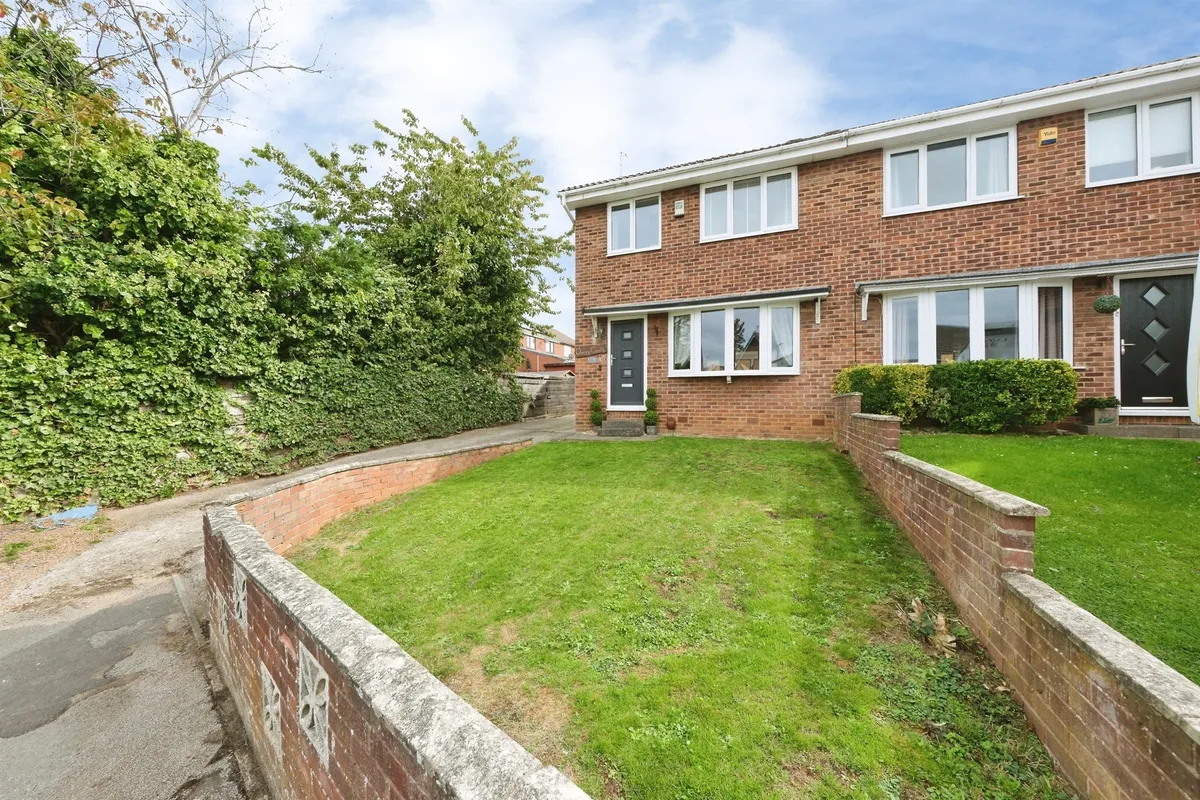 Oakwell Close, Maltby, ROTHERHAM
