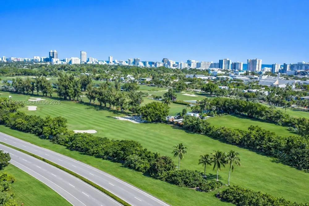 2050 Alton Rd, Miami Beach, FL 33140