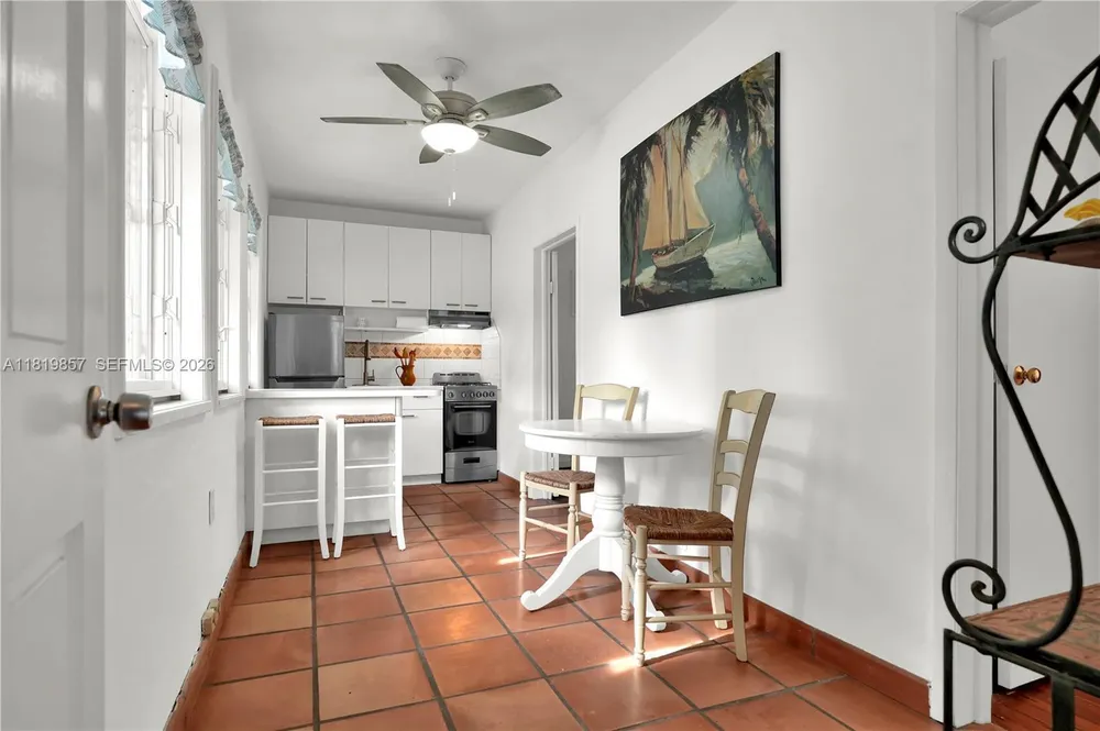2050 Alton Rd, Miami Beach, FL 33140