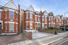 Sutton Road London N10 photo 13