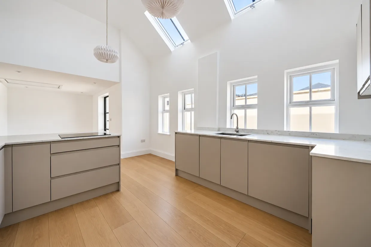 Watermoor Road, Cirencester, GL7 photo 2