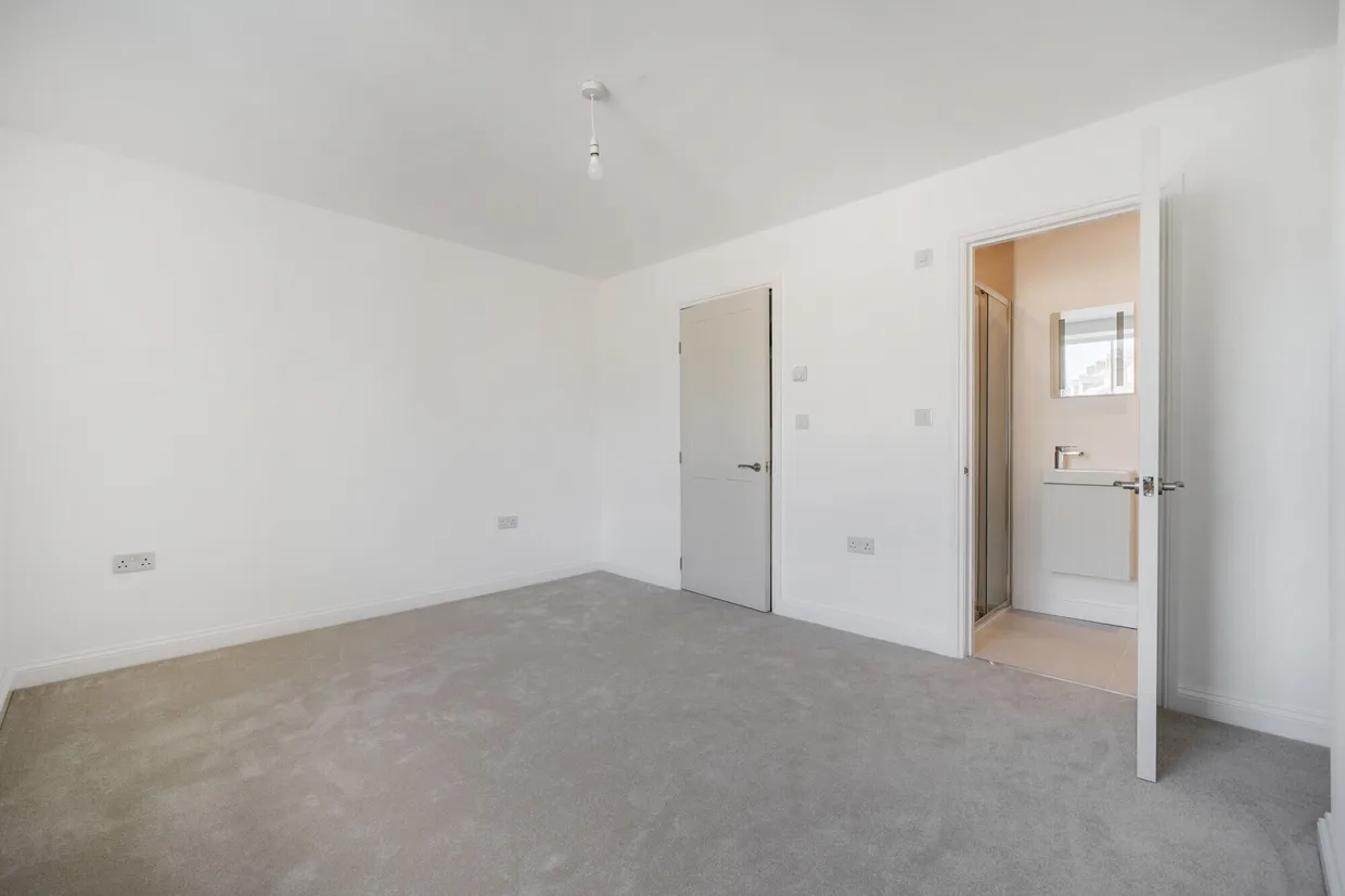 Watermoor Road, Cirencester, GL7 photo 13